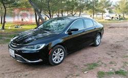 Chrysler 200